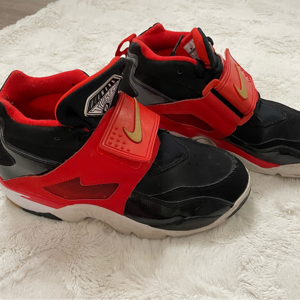 Nike Air Diamond Turf